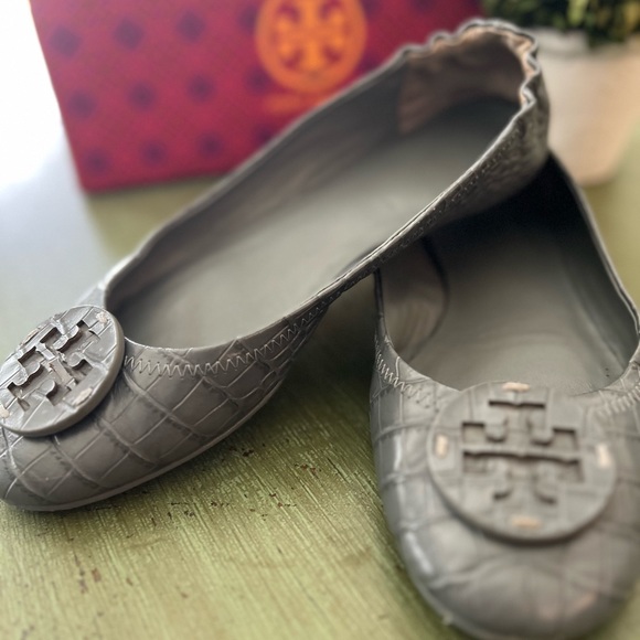 Tory Burch Minnie Travel Ballet - Picture 1 of 6